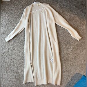 Jessica Simpson Cream Extra Long Cardigan